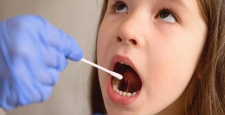Análises de saliva com potencial na identificação de fatores preditivos de reações alimentares infantis