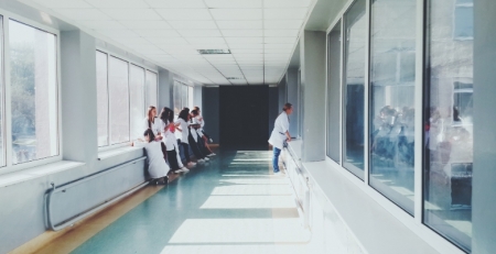 Faltam recursos humanos e financeiros para ensaios clínicos em Oncologia Pediátrica