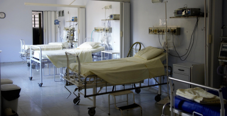 Hospital de Portimão amplia área pediátrica dedicada à COVID-19