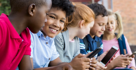 Universidade de Coimbra lança app que promove hábitos de vida saudáveis em crianças e adolescentes